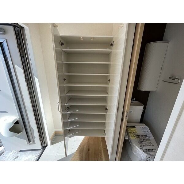 ルアナIVの物件内観写真