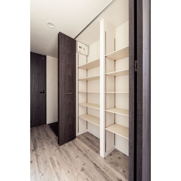 ROSSO　sakaemachiの物件内観写真