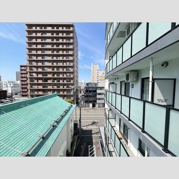 アルファスクエア北12西3の物件内観写真