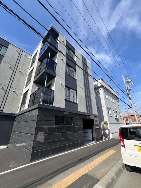 北１２条駅 徒歩4分 2階の物件外観写真