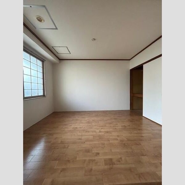 アルファスクエア北23条の物件内観写真