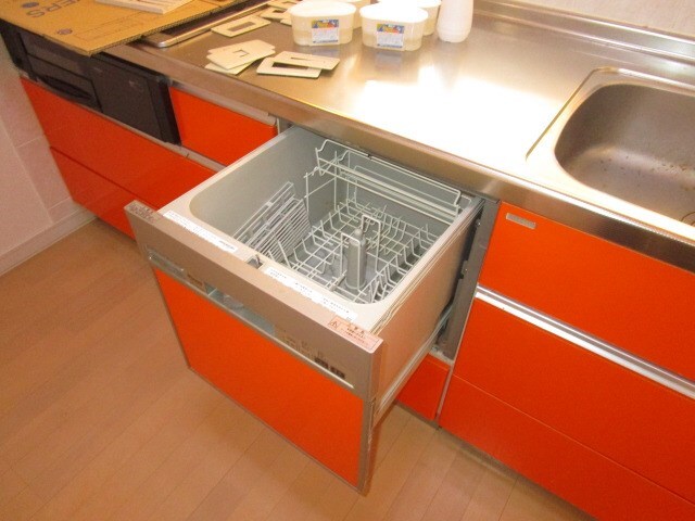 Luna Courtの物件内観写真