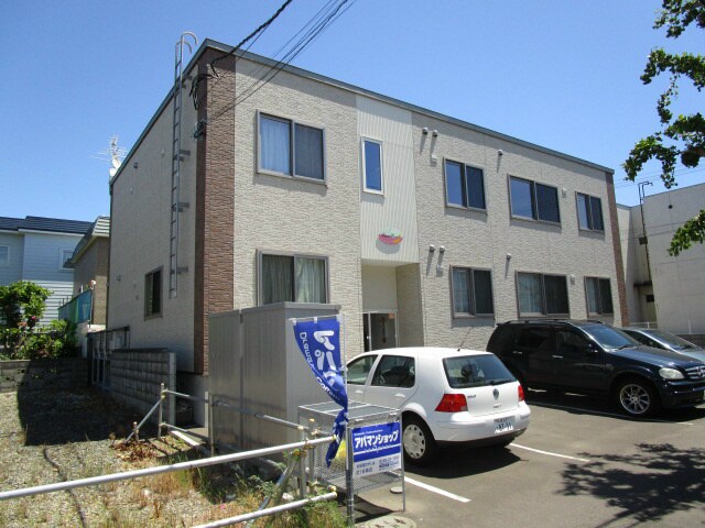 Luna Courtの物件内観写真