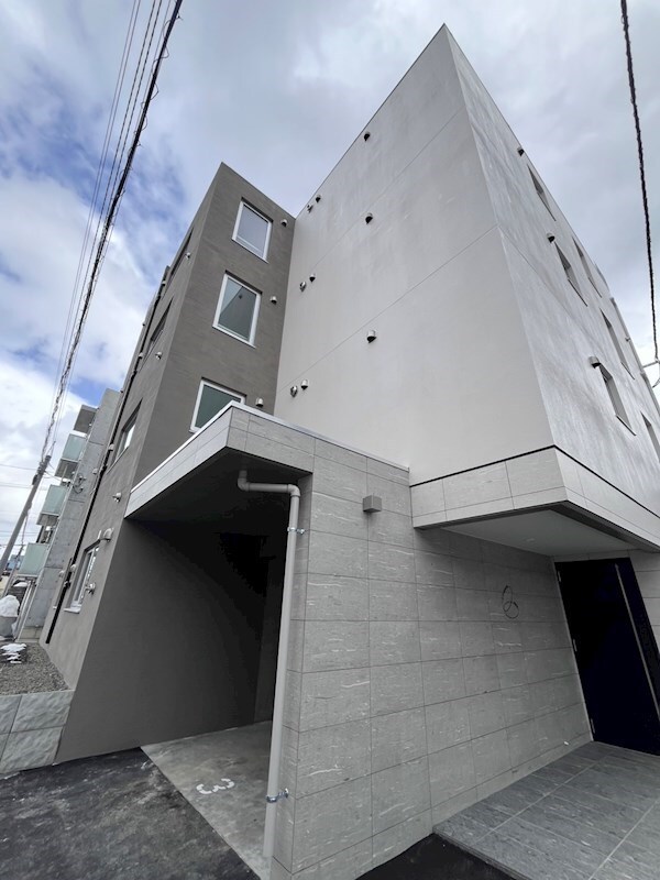 LiveaseN16（リヴィースエヌ16）の物件外観写真