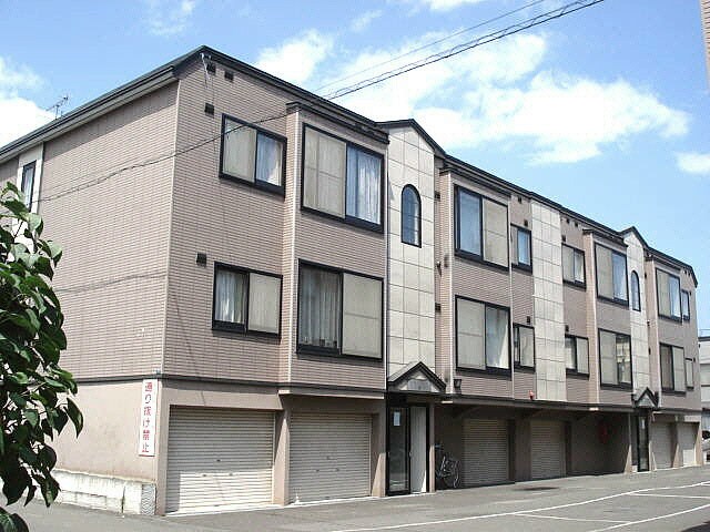 元町駅 徒歩12分 3階の物件外観写真