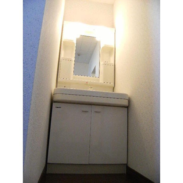 元町駅 徒歩12分 3階の物件内観写真