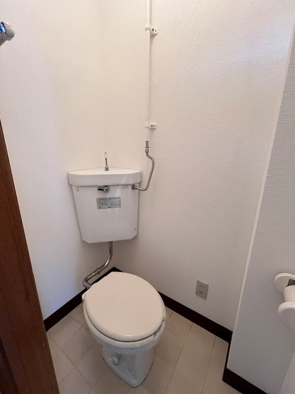 元町駅 徒歩12分 1階の物件内観写真