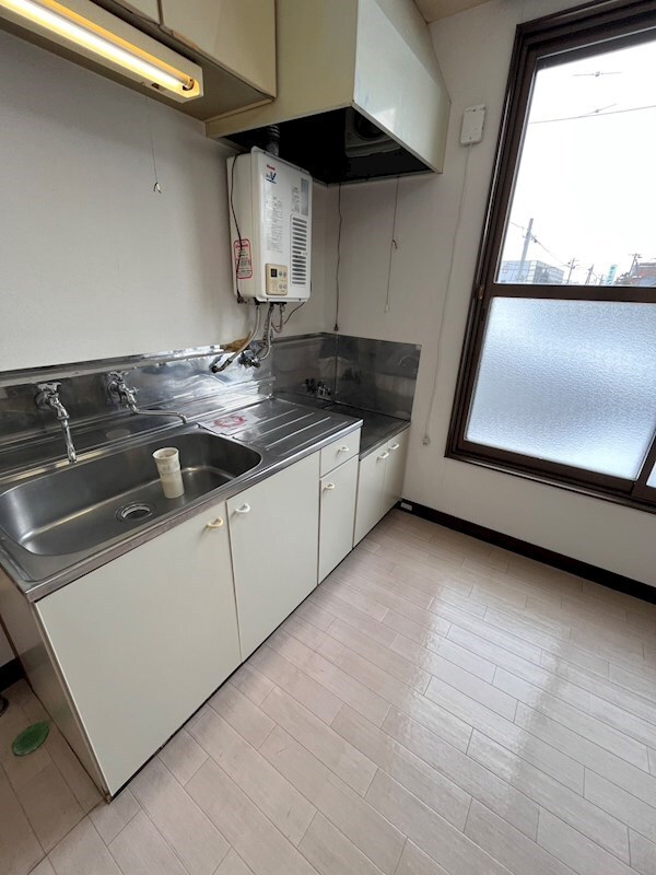 元町駅 徒歩12分 1階の物件内観写真