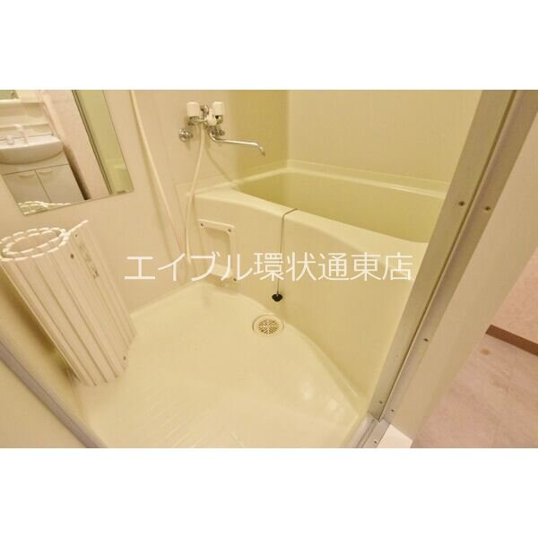 元町駅 徒歩8分 3階の物件内観写真