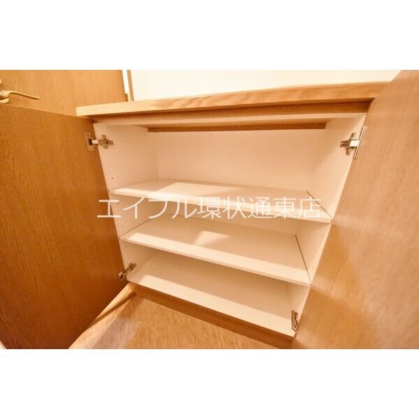 元町駅 徒歩8分 3階の物件内観写真