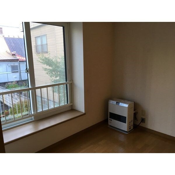 新道東駅 徒歩8分 2階の物件内観写真