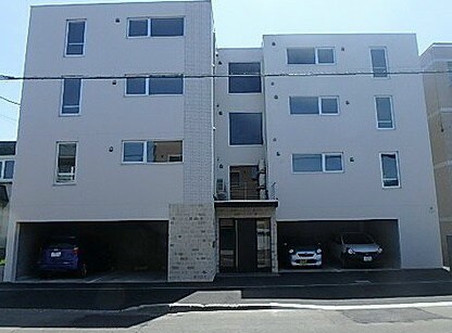 SENNA元町の物件外観写真