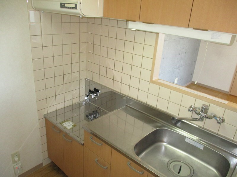 東区役所前駅 徒歩5分 2階の物件内観写真