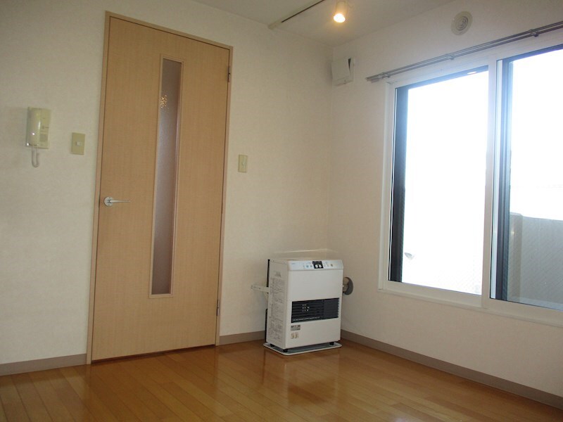 東区役所前駅 徒歩5分 2階の物件内観写真