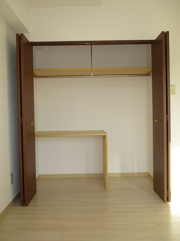 元町駅 徒歩4分 5階の物件内観写真