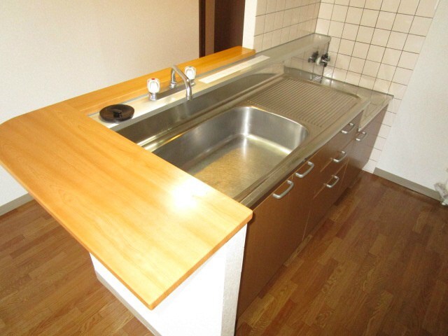 元町ガーデンの物件内観写真