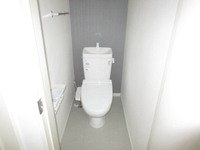 メニーズコート開成の物件内観写真