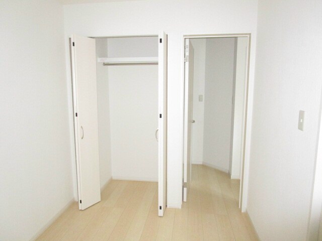 メニーズコート開成の物件内観写真