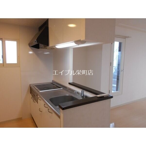 メープル元町の物件内観写真