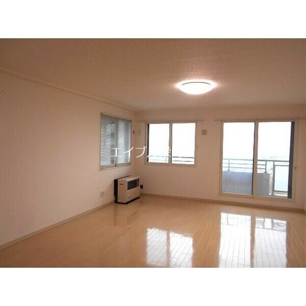 メープル元町の物件内観写真