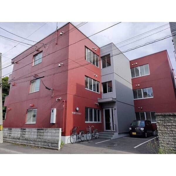 千葉マンションの物件外観写真