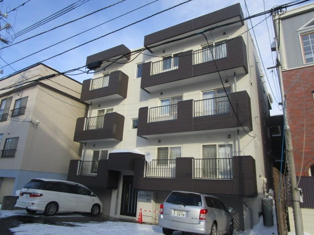 グリーンパーク旭２５の物件外観写真