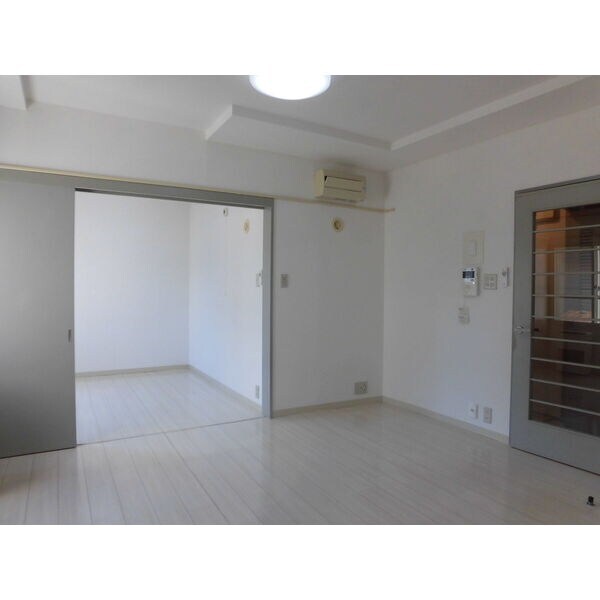 a NEXT札幌第７の物件内観写真