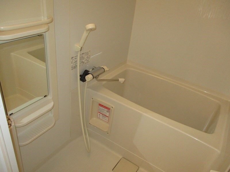 ビラ・レジリア美香保の物件内観写真