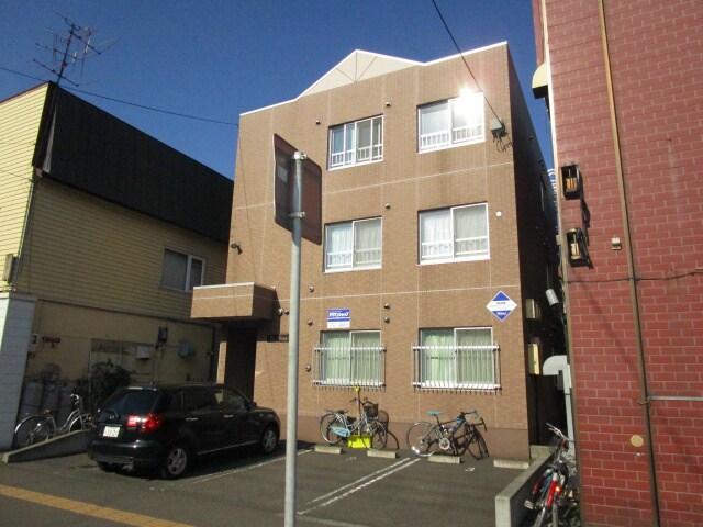 トップハウス19の物件外観写真