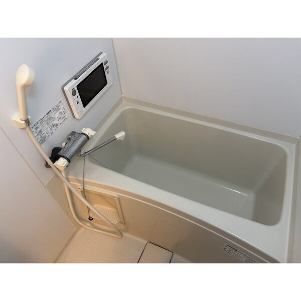 ニューセリーヌの物件内観写真