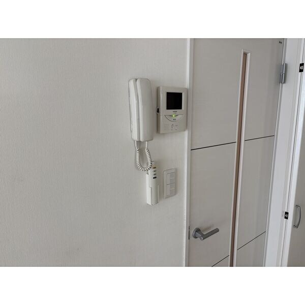 ニューセリーヌの物件内観写真