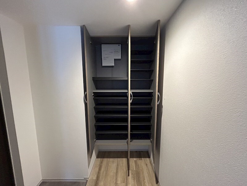 RESIDENCE SHINMEI 新道東の物件内観写真