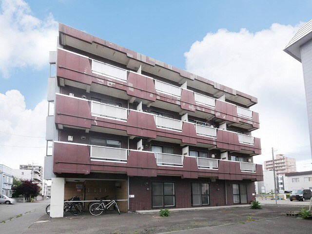 ノースランド北19条の物件外観写真