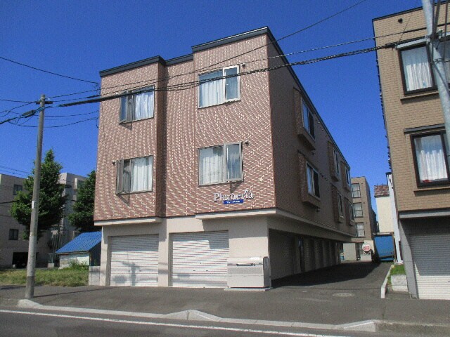 プルメリアＮ20の物件外観写真