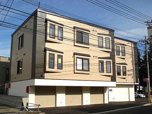 グランディオール元町の物件外観写真