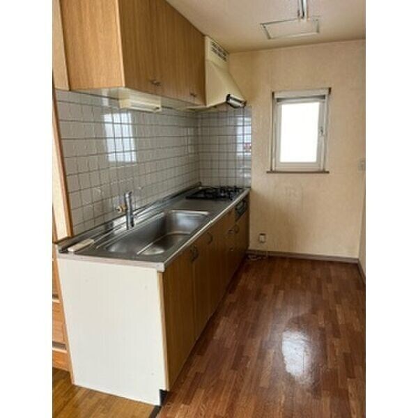 北郷9条8丁目テラスハウスの物件内観写真