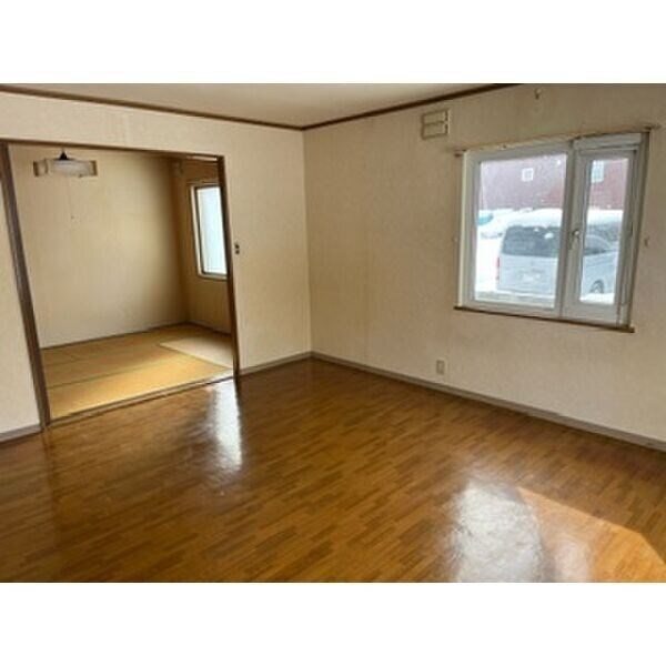 北郷9条8丁目テラスハウスの物件内観写真
