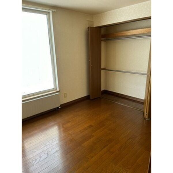 北郷9条8丁目テラスハウスの物件内観写真