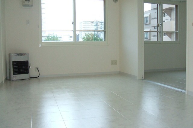 プレイオーネ北13条の物件内観写真