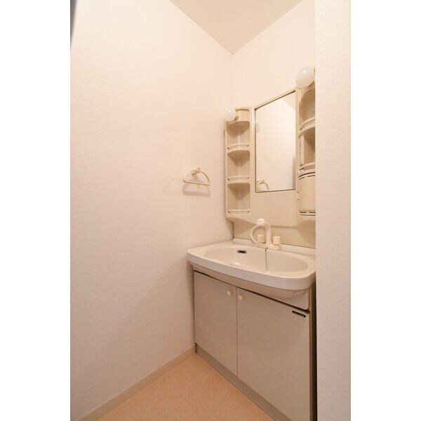 グランコリーヌIVの物件内観写真