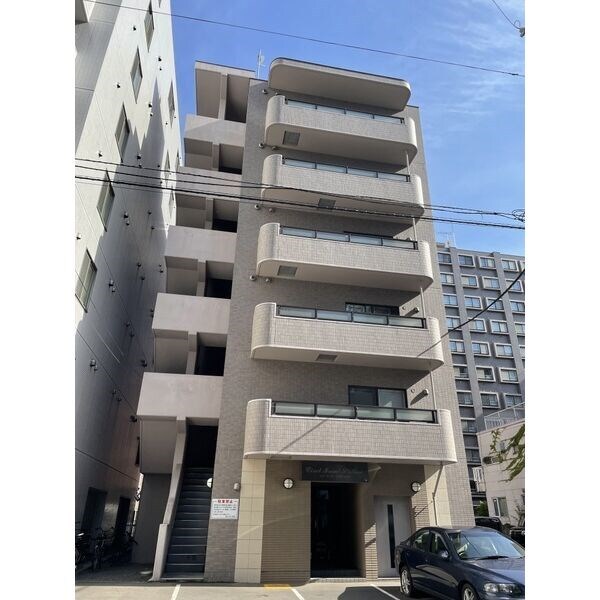 シベールフロントステーションの物件外観写真