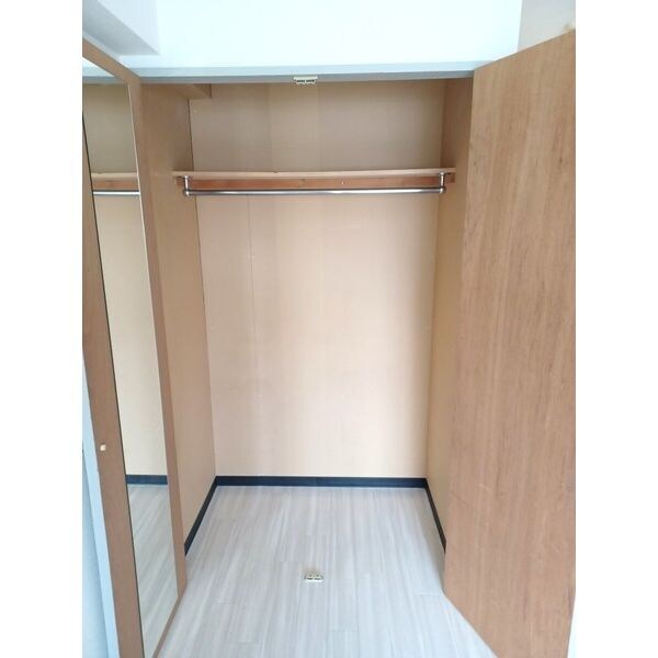 ビバリーヒルズの物件内観写真