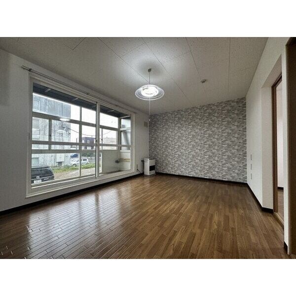 エスコート２５の物件内観写真