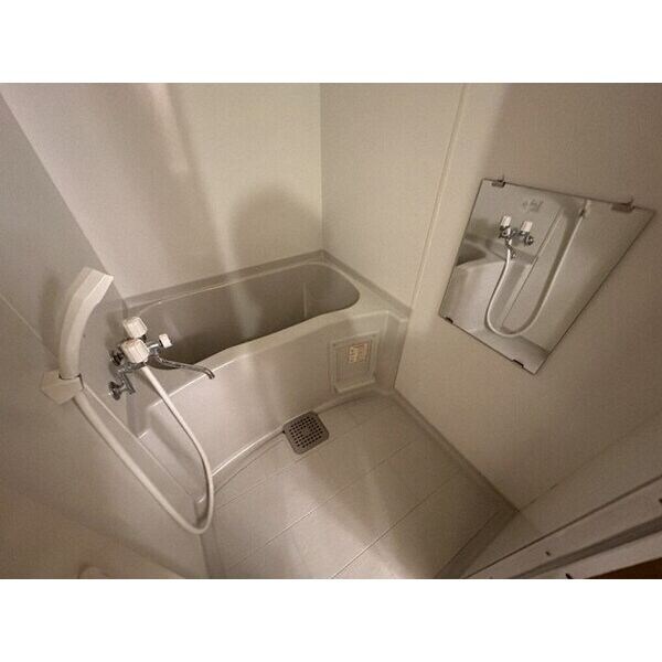 エスコート２５の物件内観写真