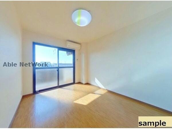 ファミリーハウス北之門の物件内観写真