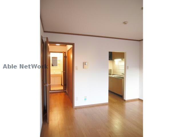 シャン・ド・フルール（小木2丁目）の物件内観写真