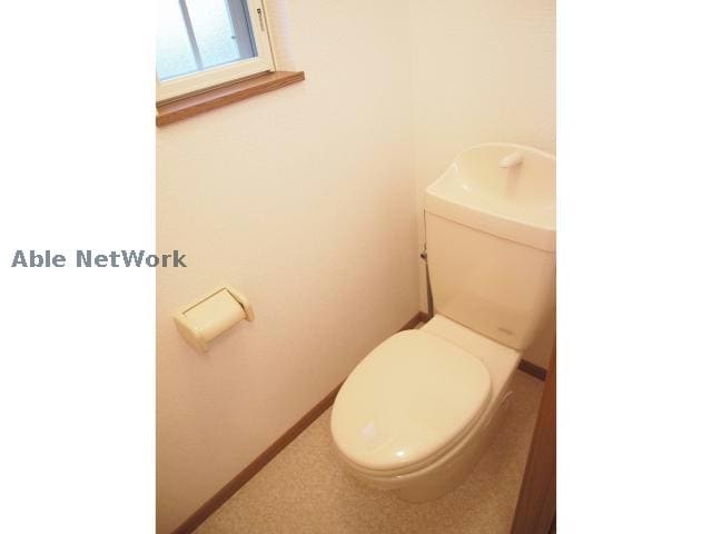 シャン・ド・フルール（小木2丁目）の物件内観写真