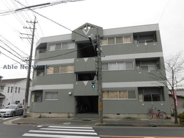 エクレール本庄西の物件外観写真