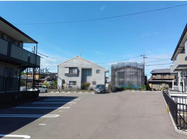 サンパレス A・B棟の物件外観写真