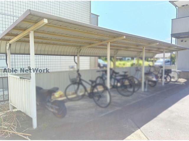 サンパレス A・B棟の物件外観写真